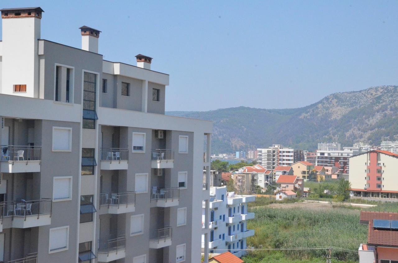 Everest Apartments Shengjin Exterior photo